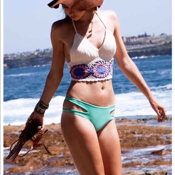 Urban Outfitters Crochet Tie Crop Top S - Picture 2 of 6